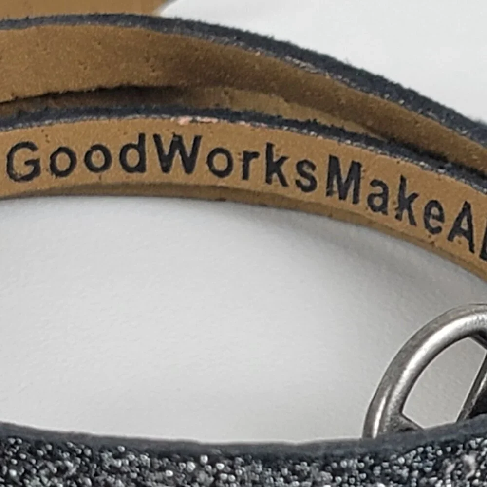 Good Works Black Glitter Leather Strap Wrap Bracelet 35 In Buckle Clasp